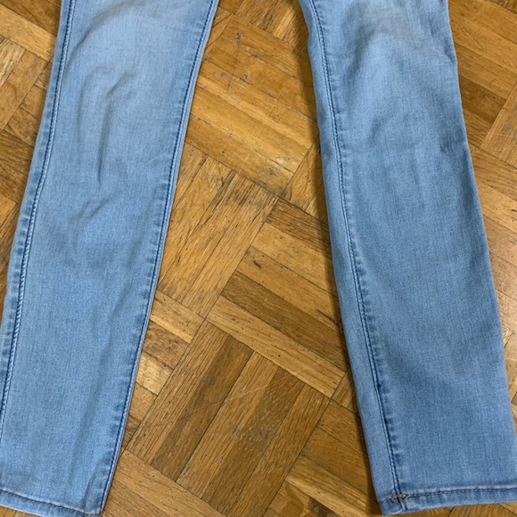 Abercrombie High Rise Jean Legging Light Wash - Picture 7 of 12